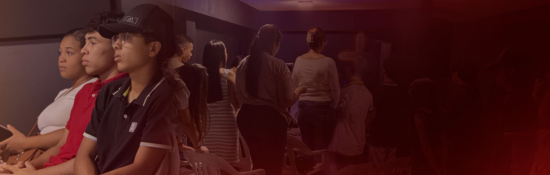 Ministerio de Jóvenes Encuentro de Jóvenes Barranquilla Pradera Centro Familiar de Adoración Comunidad Cristiana